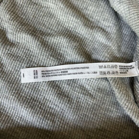 Intimately Free People Women's Size XS Gray V-Neck Ribbed Blouse Top Long Sleeve - Picture 5 of 7